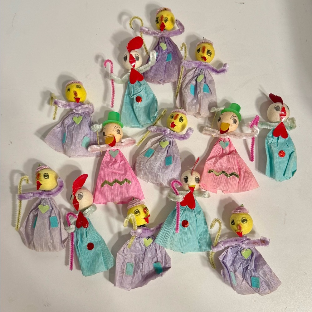 Vintage Spun Cotton and Crepe Paper Chicks